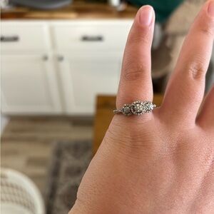 Elegant Silver Women's Ring